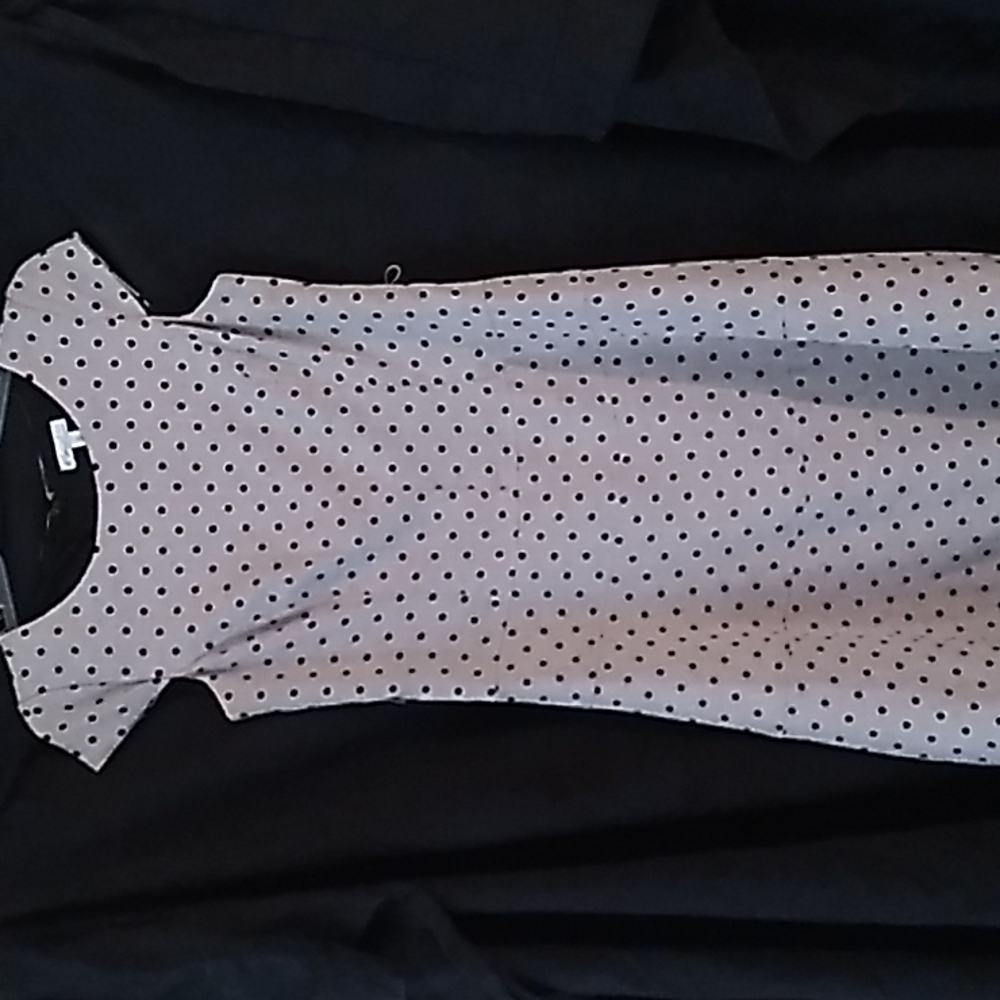 Kim Rogers Beige and Black Polka Dots